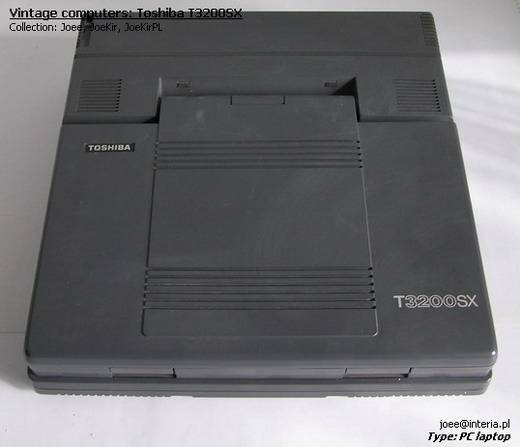 Toshiba T3200SX - 01.jpg